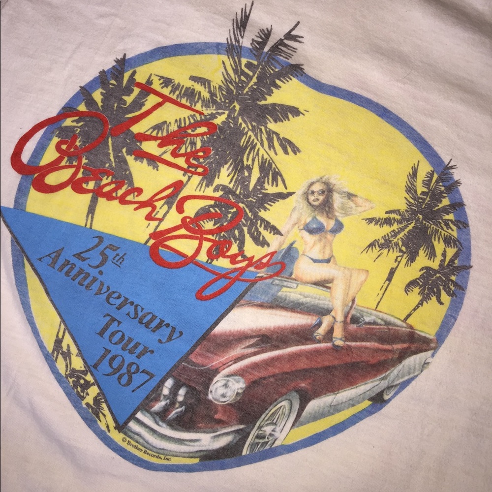 Vintage The Beach Boys 25th Anniversary Tour shirt